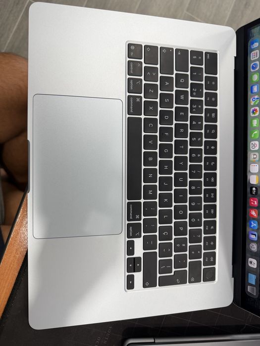Macbook Air M4 - 15 polegadas com garantia
