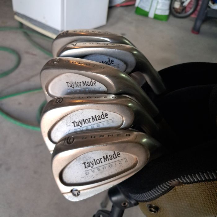 Vendo conjunto de golf usadas