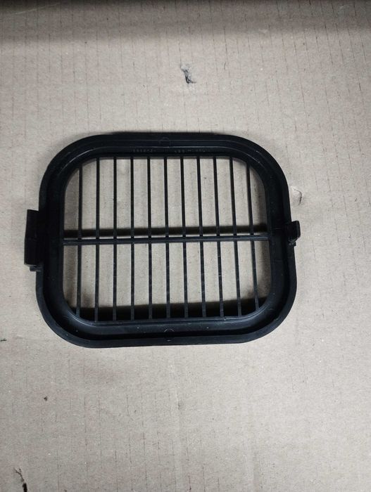 BMW X3 G01 X4 G02 G05 G06 G07 решітка воздуховода фільтра 13718635091