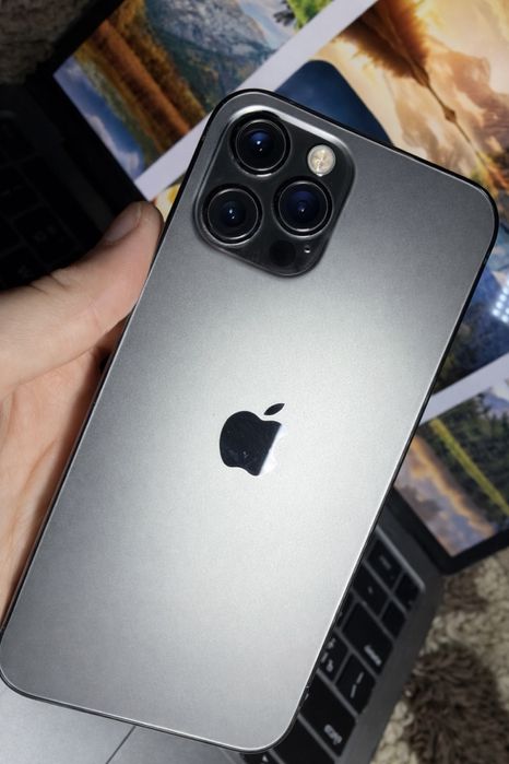 Продам iPhone 12 Pro 128 GB Graphite