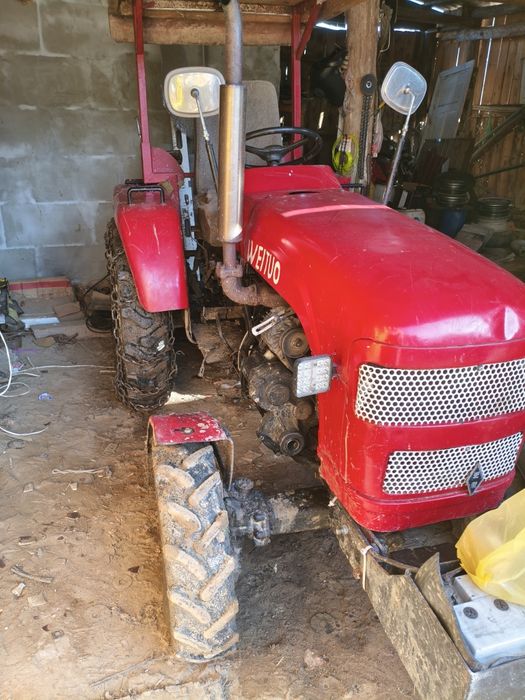 Трактор Вейтуа 254 плюс плуг культиватор