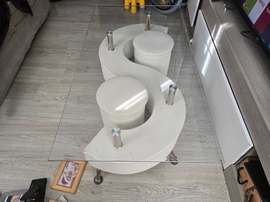 Mesa de centro  em vidro