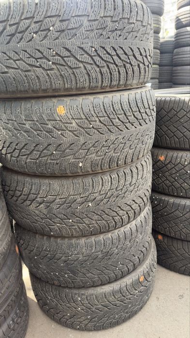 255/45/19 Nokian Hakkapeliitta R3 SUV