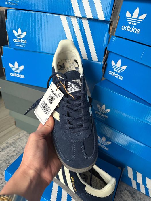 Buty Adidas Handball Spezial