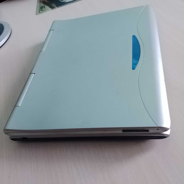 Дитячий ноутбук комп'ютер навчальний