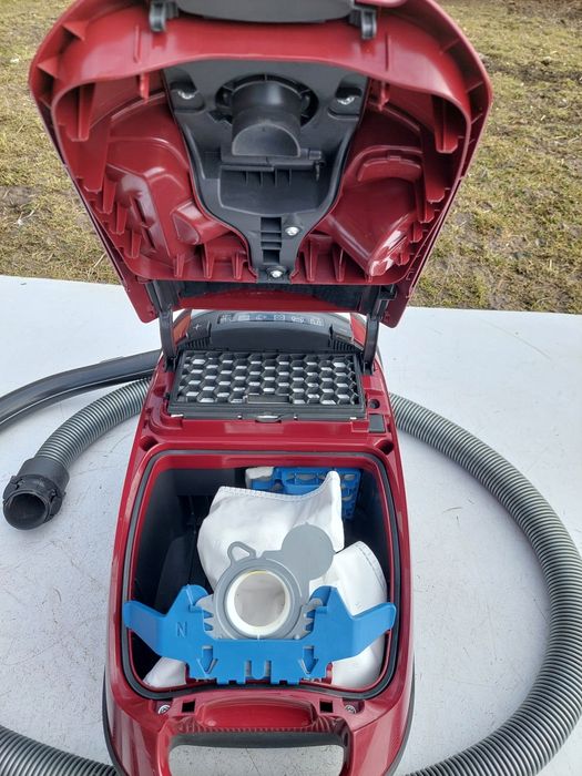 Odkurzacz miele c3 active