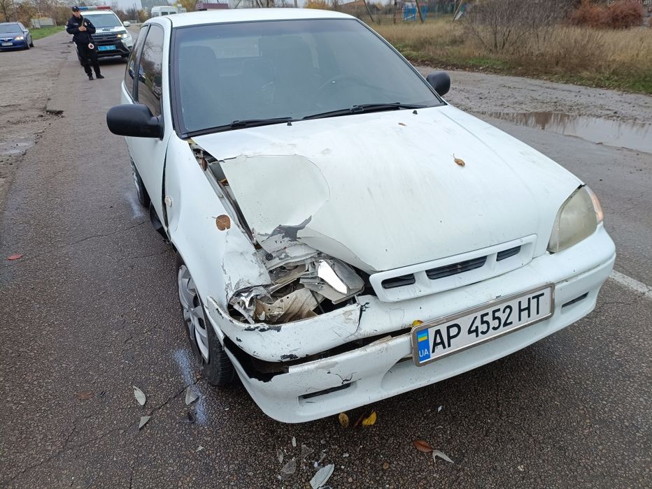 Suzuki Swift 1997 японский брат Honda Civic :)