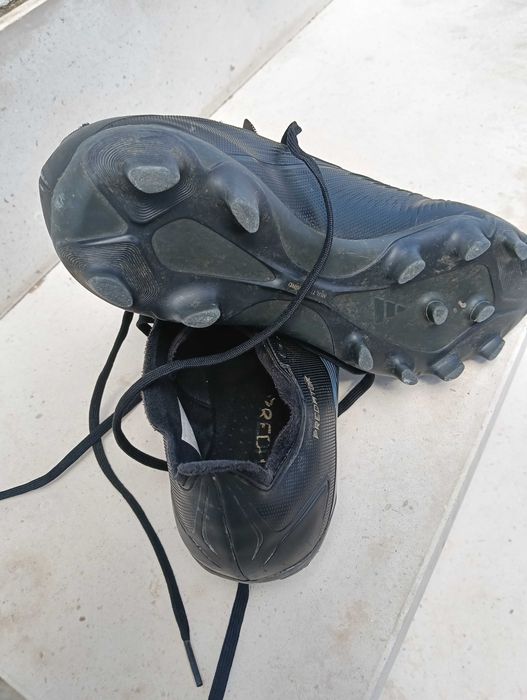 Vendo chuteiras adidas Predator n 40 2/3