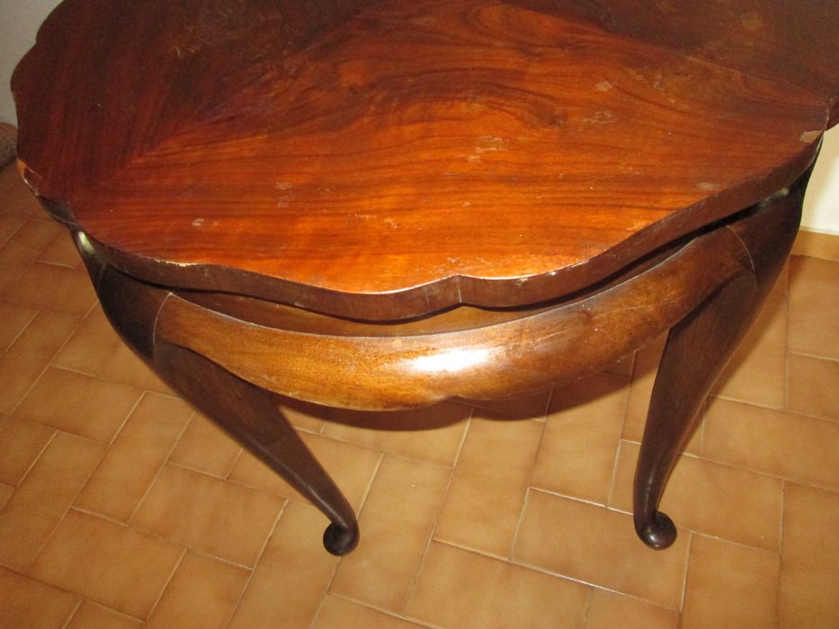 Mesa de sala Queen Anne