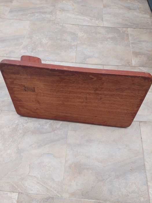 Suporte de presunto em madeira maciça