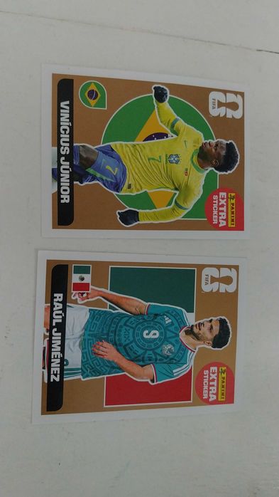 Cromo Vini jr e Raul Jimenez Bronze