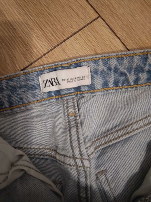 Spodnie jeansowe damskie Zara