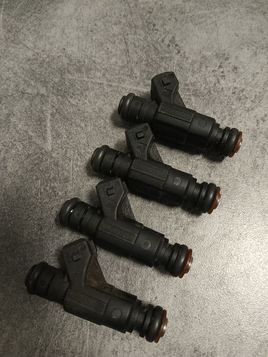 Wtryski BEX 1.8t 06A906031BA