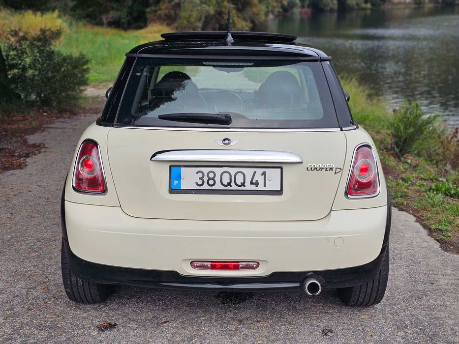 Mini Cooper D 1.6 - Full Extras64288278010626124