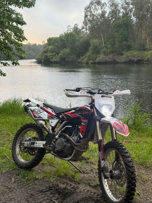 Husqvarna te 250 matriculada