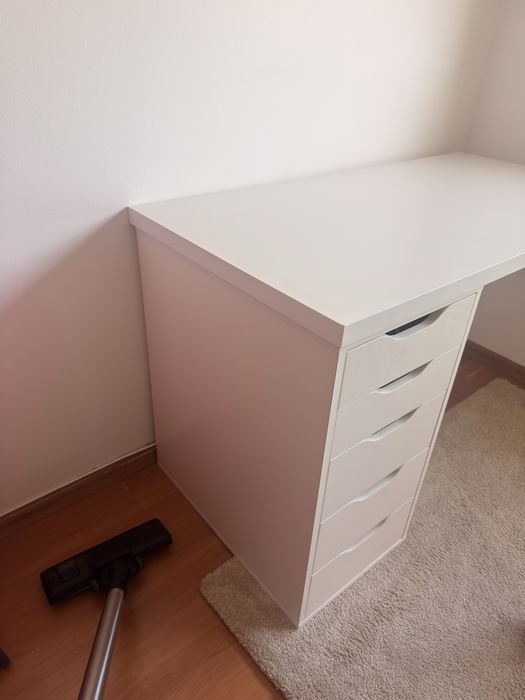 secretaria ikea 120x 60 cm