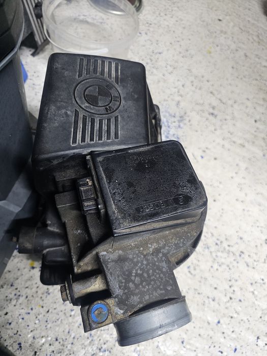 Filtr powietrza-Przepływomierz-Bosch- Bmw- E30 M20 B25