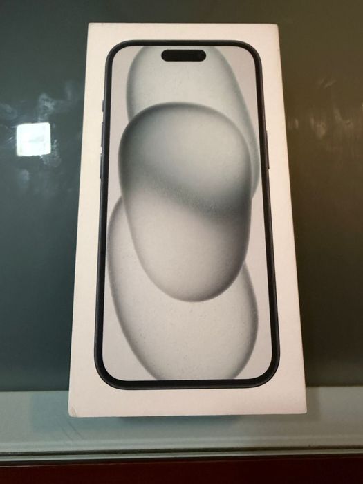 Iphone 15 com 1 ano de uso