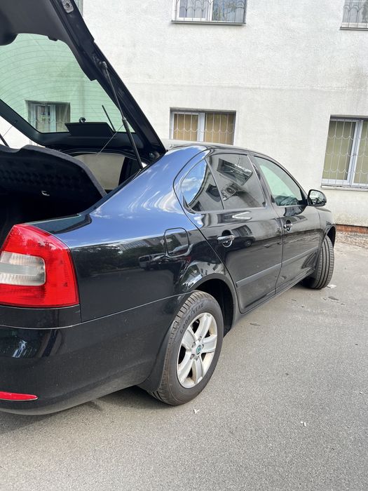 Продам машину Skoda 1.9 TDI