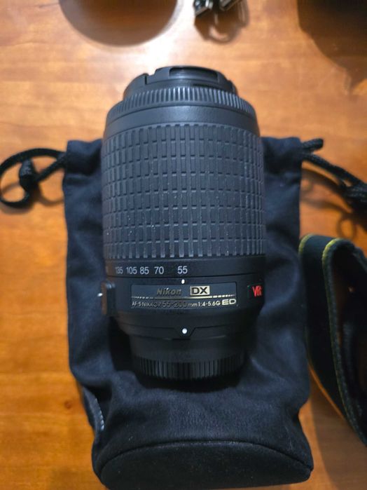 Kit Nikon D5000 + 2 Lentes AF-S VR (18-55mm e 55-200mm) + Filtro Hama