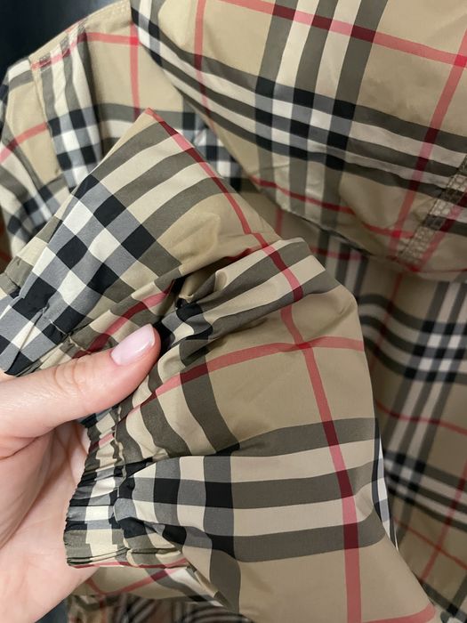 Ветровка Burberry L/XL Новая с бирками и полной упаковкой