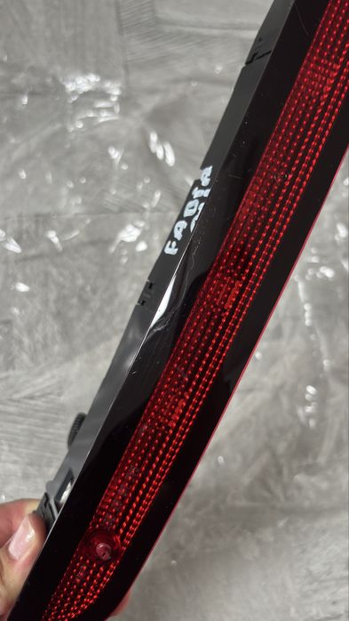 Światło stop stopu oryginalne 3CN945087 Skoda Fabia III 3 6V 18R