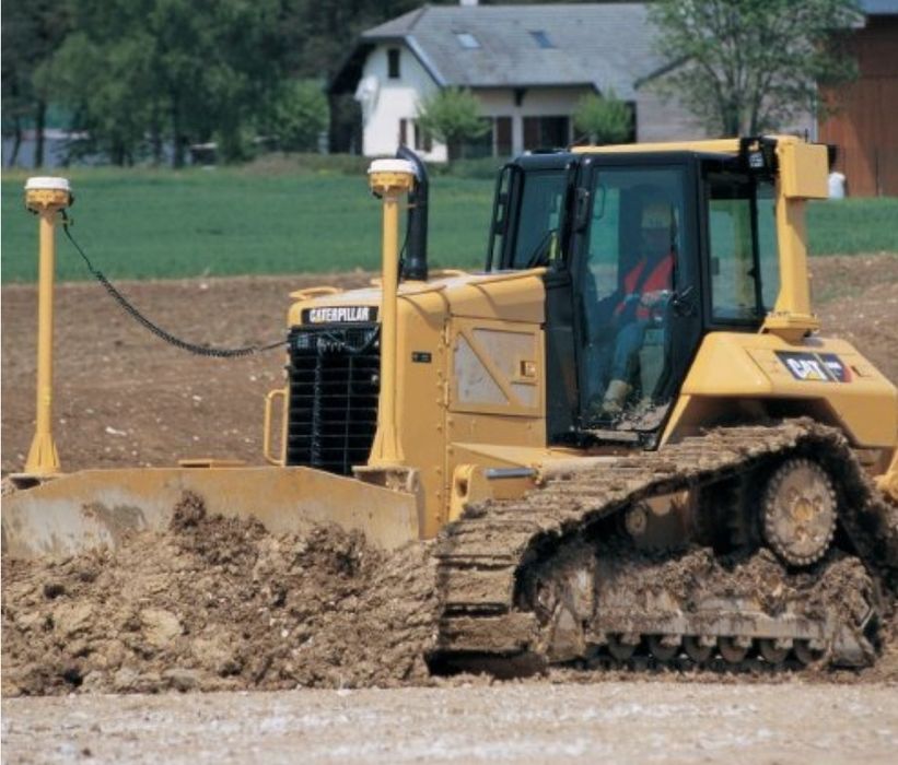 Usługi spycharki +systemy 3D spycharka D6 D5