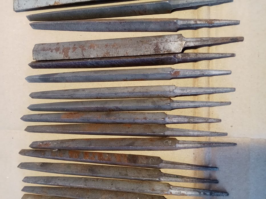 Напильник новий   .