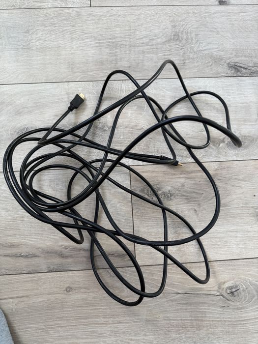 Kabel hdmi 8m sprawny
