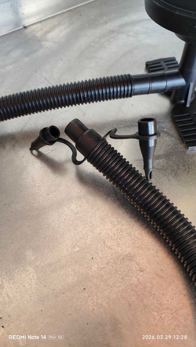 Bomba manual para insufláveis