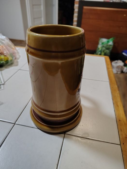 Stary sygnowany kufel