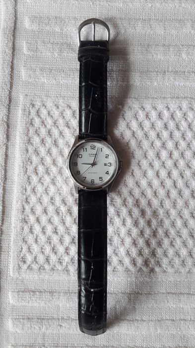 Наручний годинник Casio MTP-1183