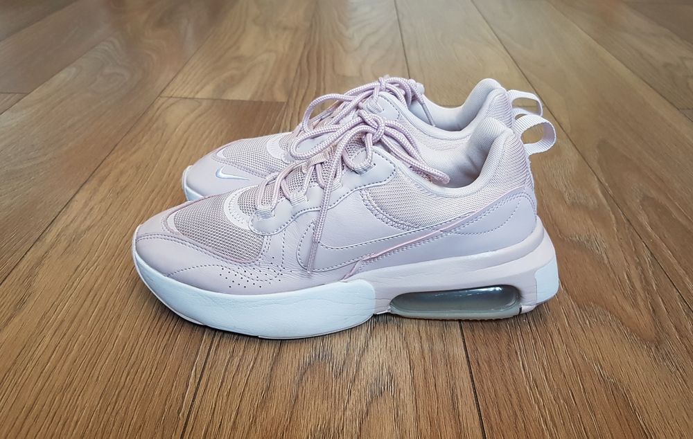 Buty Nike Air Max Verona Barely Rose rozmiar 40 okazja Sneakers