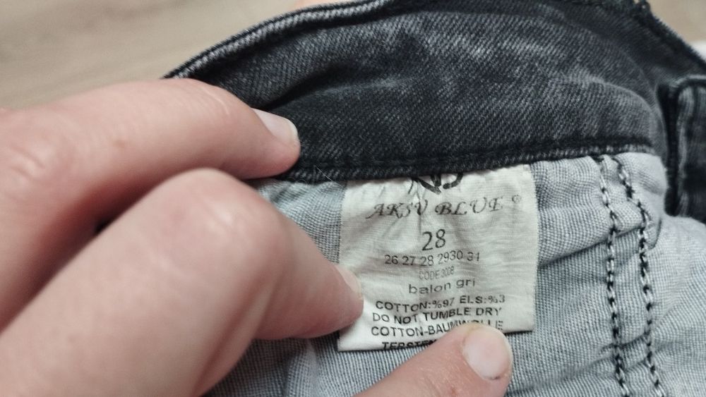 Джинси жіночі р.28-28