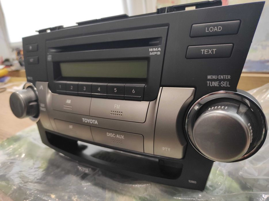 Штатна магнітола Toyota Highlander 2012 (маленький пробіг)