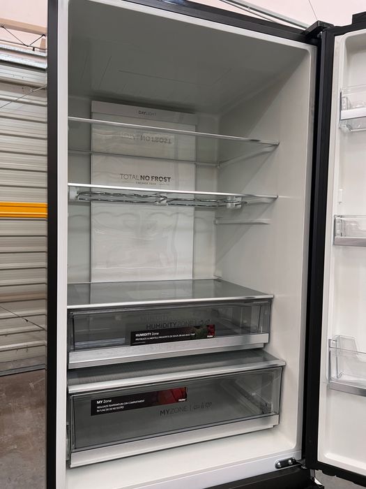 Lodówka Haier 3-drzwiowa HTW7720ENMB no frost 483 l 37 dB czarna