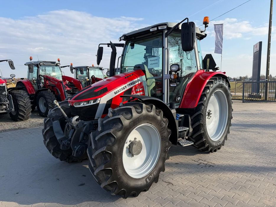 Massey Ferguson 5S.125 Dyna-6 Z GWARANCJĄ i NAWIGACJĄ!  Massey Ferguson 5S.125 Dyna-6 Z GWARANCJĄ i NAWIGACJĄ! - FINANSOWANIE!