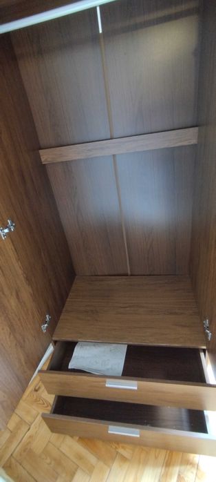 Roupeiro Novo - cor Carvalho Escuro - 2 portas e 2 gavetas