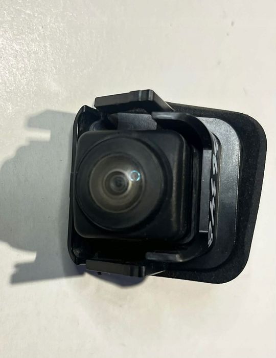 dacia duster 2010-2017 kamera cofania tył tylna 284422840r