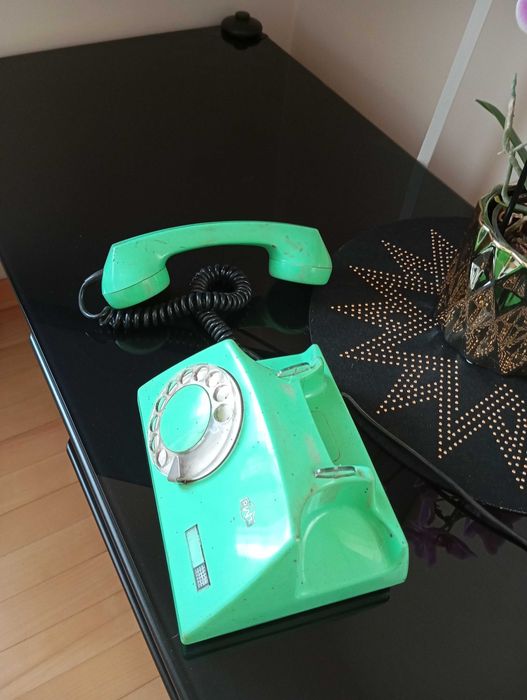 telefon z czasów prl