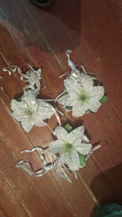 Свадебное украшения на авто