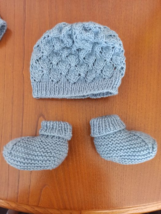 Roupa de bebê novas em crochê