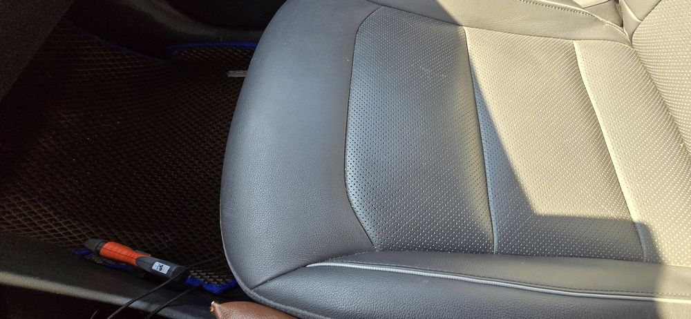 Супер електро автомобіль Хюндай Іонік