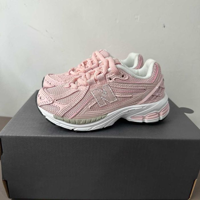 Дитячі кросівки New Balance 1906R Pink, р.26-35