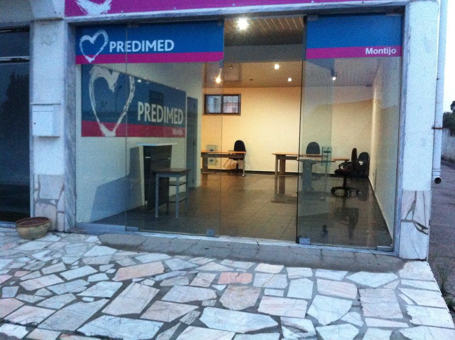 Alugo Loja na circular no Montijo