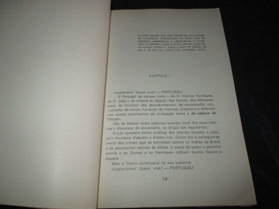 Livro O Deus que a Igreja nos Vende António Calvinho 1ª edição