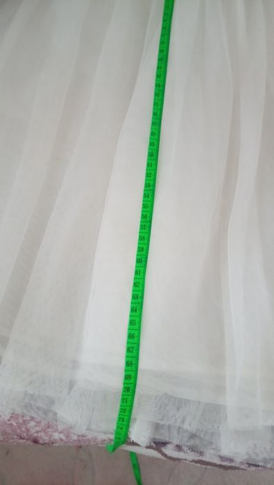 Нарядна сукня для дівчинки.