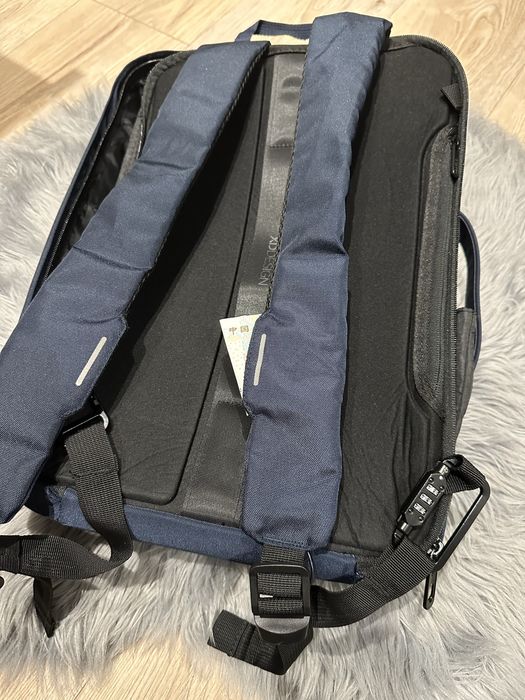 Антизлодій рюкзак XD Design