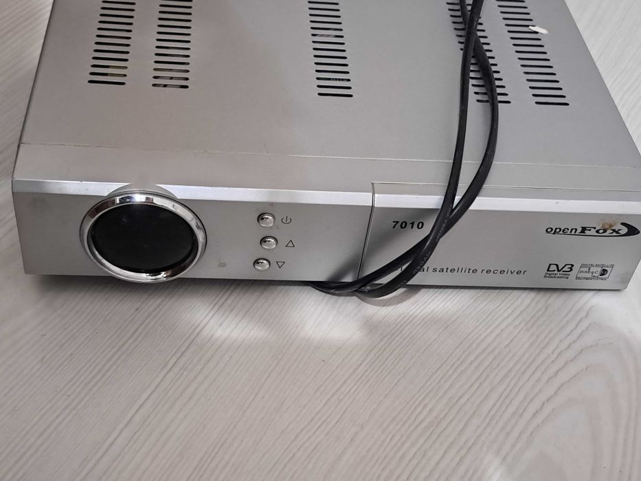 Тюнер до телевізора.