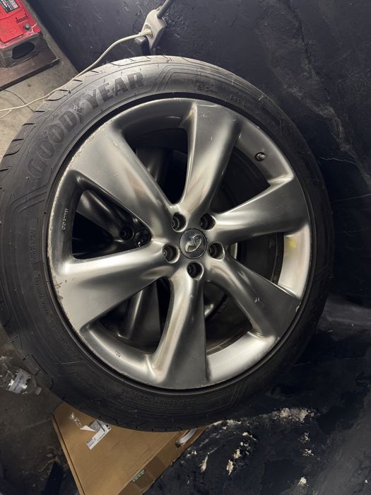 Infiniti ENKEI r21 оригінальні диски з гумою